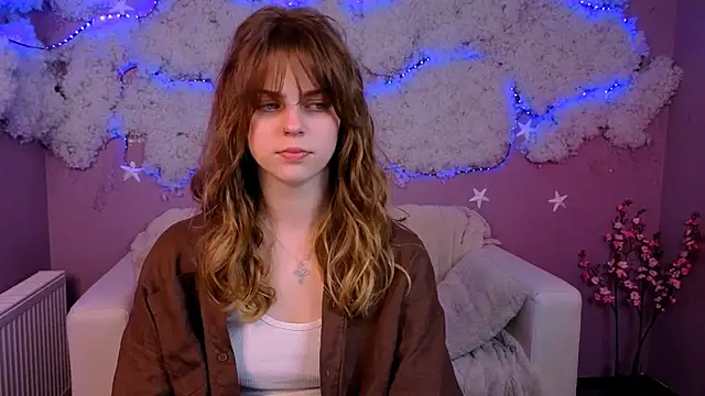 naya may online show from 04-28-26, 07:08