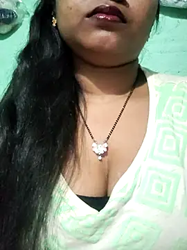 Snapshot of Eashita_01 chatting on 01-12-26, 08:14 Eashita 01 online show from 01-12-26, 08:14