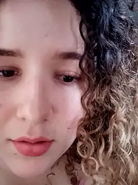 SalmaMilk online show from 12-22-25, 09:45