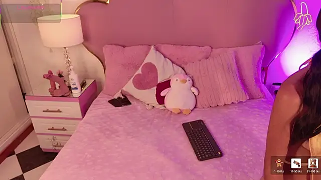 Snapshot of CherylandToni chatting on 02-27-26, 05:40 CherylandToni online show from 02-27-26, 05:40