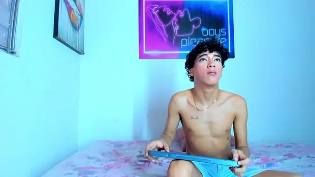 Pleasure boys hot online show from 04-24-26, 07:16