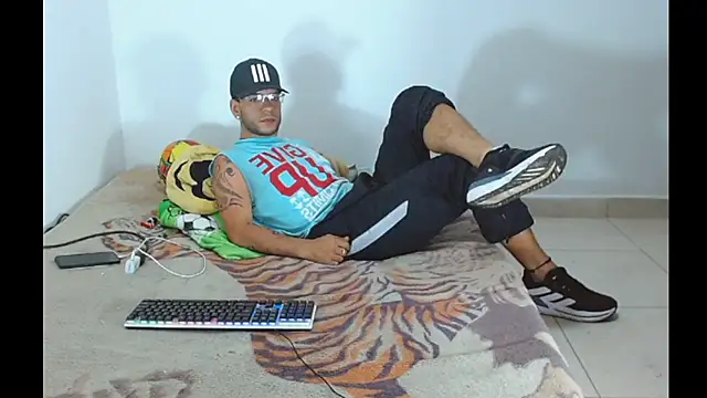 Alphamaster 92 online show from 03-30-26, 03:07