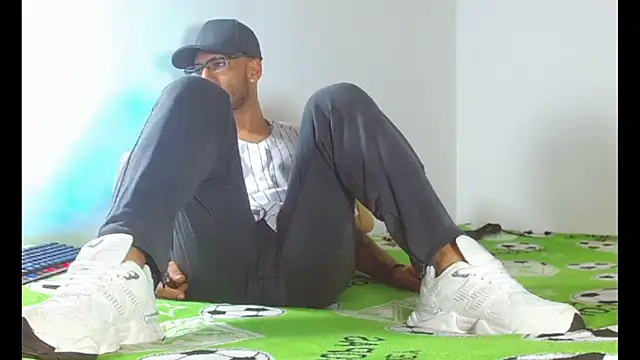 Alphamaster 92 online show from 04-25-26, 04:15