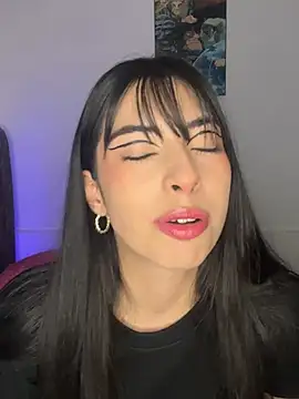 junorise23 online show from 03-23-26, 05:33