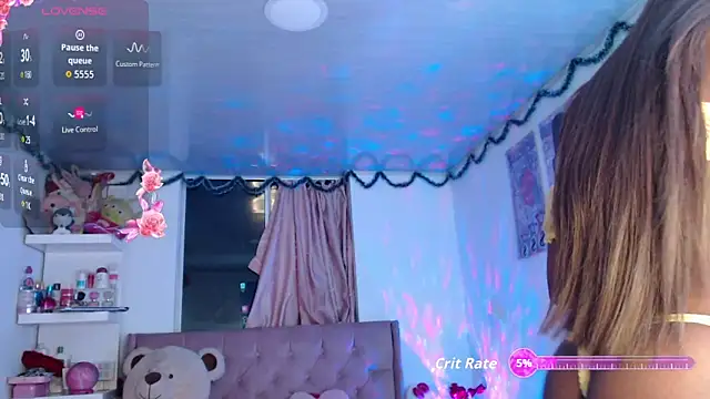 Snapshot of violett_brown9 chatting on 02-27-26, 04:12 violett brown9 online show from 02-27-26, 04:12