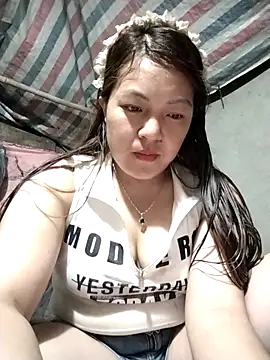 Lucky cutee online show from 04-16-26, 11:33