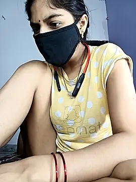 Curvy Kavya online show from 04-19-26, 03:44