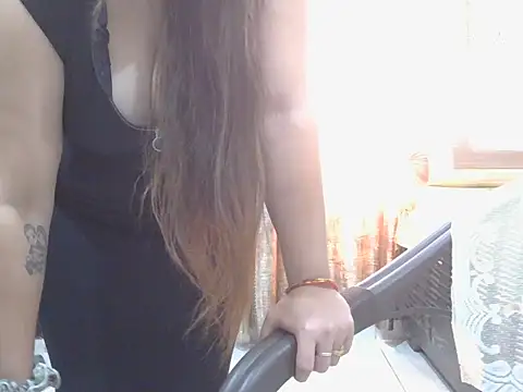 navdeepkour online show from 03-06-26, 04:53