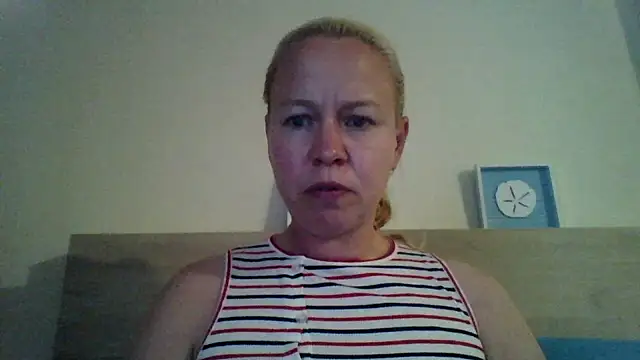 jennyblondeuk online show from 04-19-26, 06:10