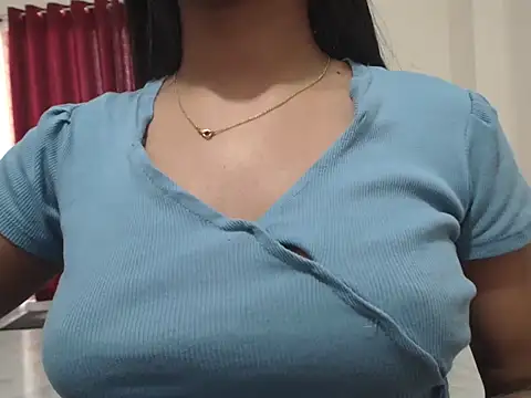 sexy-anaya9 online show from 04-18-26, 03:43