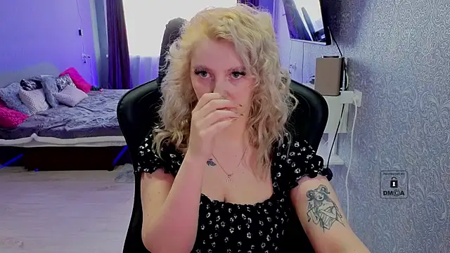 Eva Vibe  online show from 04-08-26, 05:40