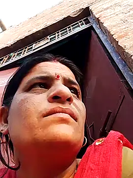 CUTE Ishpa online show from 01-19-26, 11:25