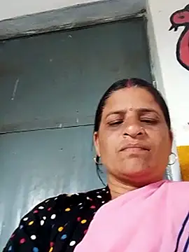 CUTE Ishpa online show from 02-10-26, 06:28