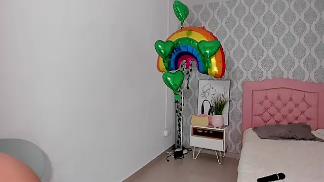 Zenith glow online show from 03-19-26, 02:21