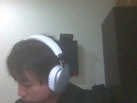 AJIJI1010 online show from 12-21-25, 05:31