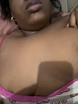 amorasecy online show from 04-27-26, 08:45