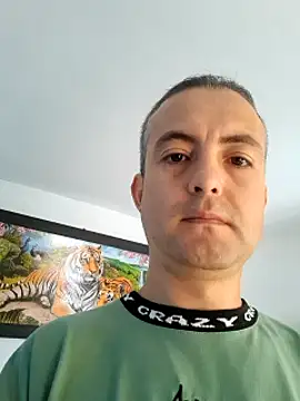 Kaiserion2 online show from 12-21-25, 02:57