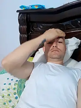 Kaiserion2 online show from 12-22-25, 01:08