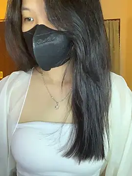 Sofiababy22 online show from 04-10-26, 02:00