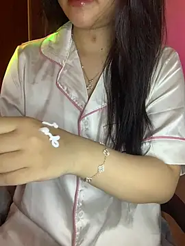 Sofiababy22 online show from 04-14-26, 07:42