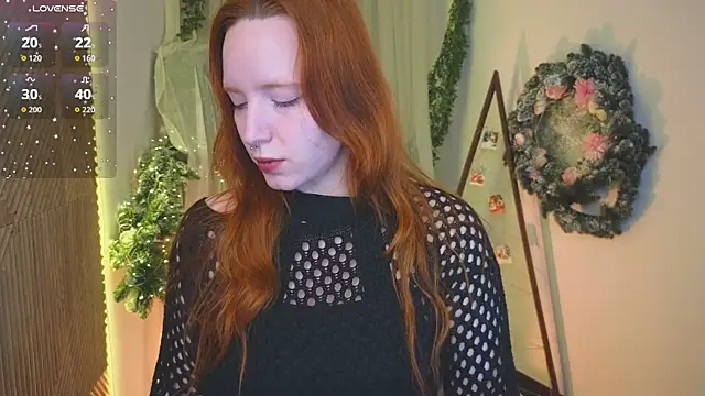 Snapshot of jennifernolan chatting on 01-09-26, 08:54 jennifernolan online show from 01-09-26, 08:54