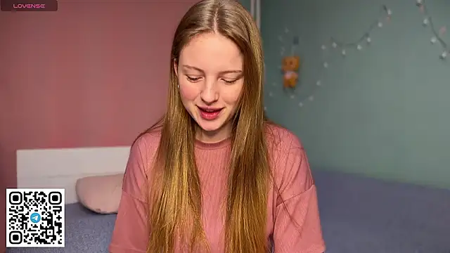 Snapshot of steffi_meoww chatting on 02-08-26, 06:55 steffi meoww online show from 02-08-26, 06:55