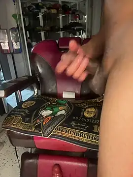 Prettyboyentremex online show from 07-21-26, 11:56