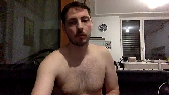 Snapshot of amateurslave chatting on 12-21-25, 05:58 amateurslave online show from 12-21-25, 05:58