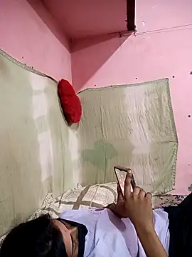 Desipari 777 online show from 04-23-26, 01:13