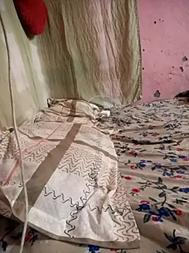 Desipari 777 online show from 04-26-26, 06:27