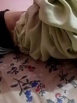 Desipari 777 online show from 04-27-26, 02:15