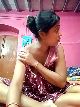 Hooghlypinkivabi online show from 04-19-26, 02:27