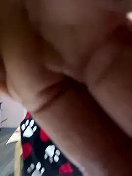 Snapshot of SexyMamiVee chatting on 01-17-26, 08:30 SexyMamiVee online show from 01-17-26, 08:30