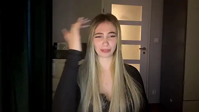 TeenLily online show from 04-02-26, 05:43