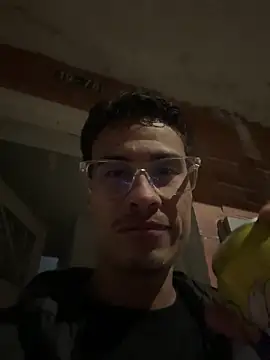 Latin Paisa Boy online show from 04-14-26, 04:29