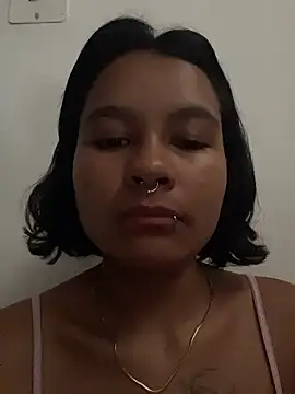 Snapshot of Chloe_cortes chatting on 01-14-26, 04:23 Chloe cortes online show from 01-14-26, 04:23