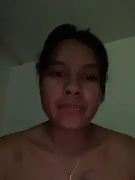 Snapshot of Chloe_cortes chatting on 05-08-26, 03:56 Chloe cortes online show from 05-08-26, 03:56