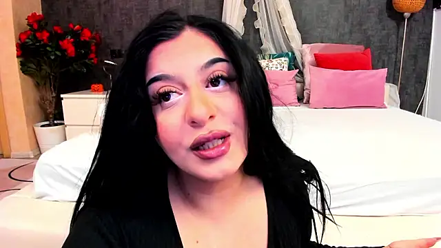 NayaNoirX online show from 02-11-26, 07:19