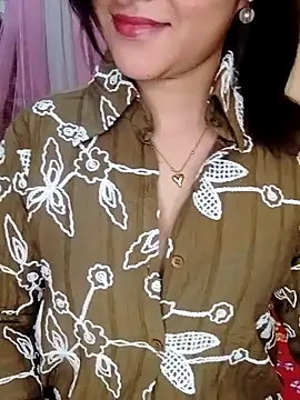 Saumyy online show from 04-13-26, 05:18