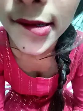 Yours-Zeenat online show from 01-13-26, 05:24