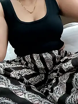 ShamaParvin online show from 01-18-26, 05:06