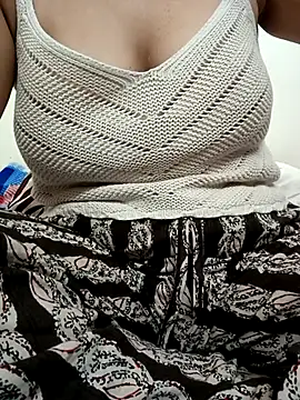 ShamaParvin online show from 02-13-26, 10:44