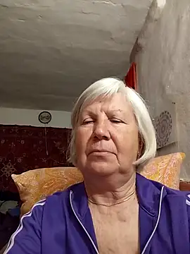 KlaudiaDarling online show from 04-19-26, 06:21