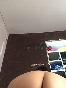 villa-Karinn online show from 04-10-26, 06:23