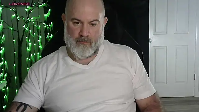 XJJ77x online show from 02-22-26, 04:24