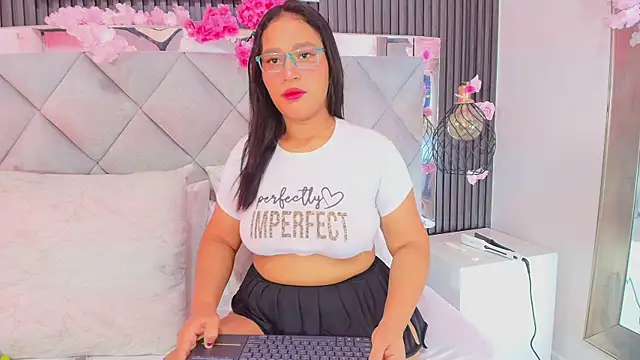 Sara Channel01 online show from 04-27-26, 11:52