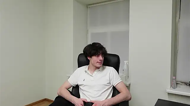 Snapshot of Daniel_Shawnn chatting on 02-12-26, 12:27 Daniel Shawnn online show from 02-12-26, 12:27