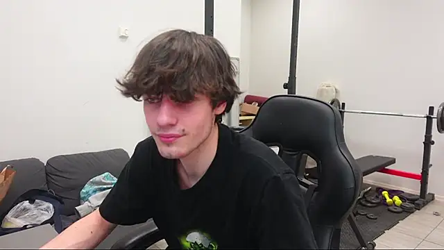 Snapshot of Daniel_Shawnn chatting on 02-18-26, 10:28 Daniel Shawnn online show from 02-18-26, 10:28