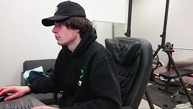 Snapshot of Daniel_Shawnn chatting on 03-06-26, 08:05 Daniel Shawnn online show from 03-06-26, 08:05