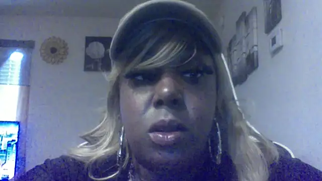 Babyboo3620 online show from 05-22-26, 09:31